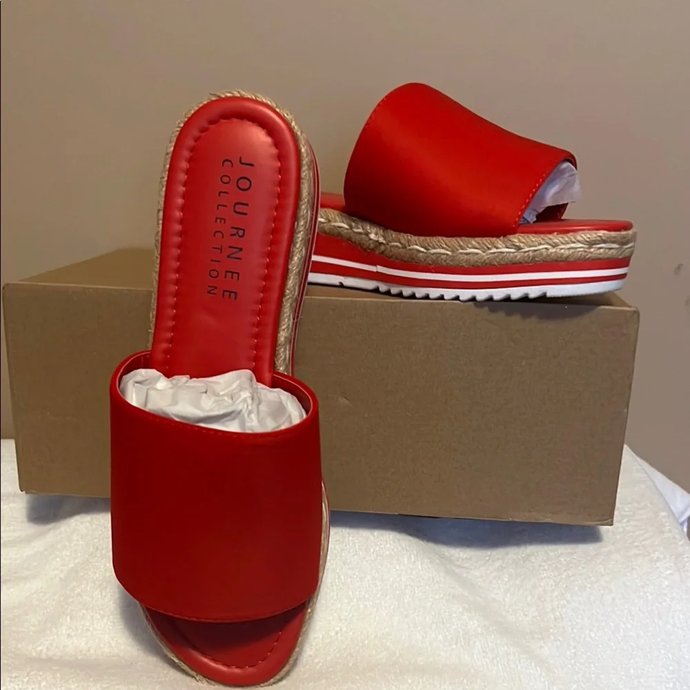 Journee Collection Women's Red Slide Sandals
